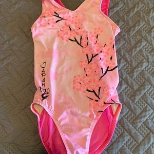 Gymnastics Leotards, CM, 100$ for the whole lot, 7 items